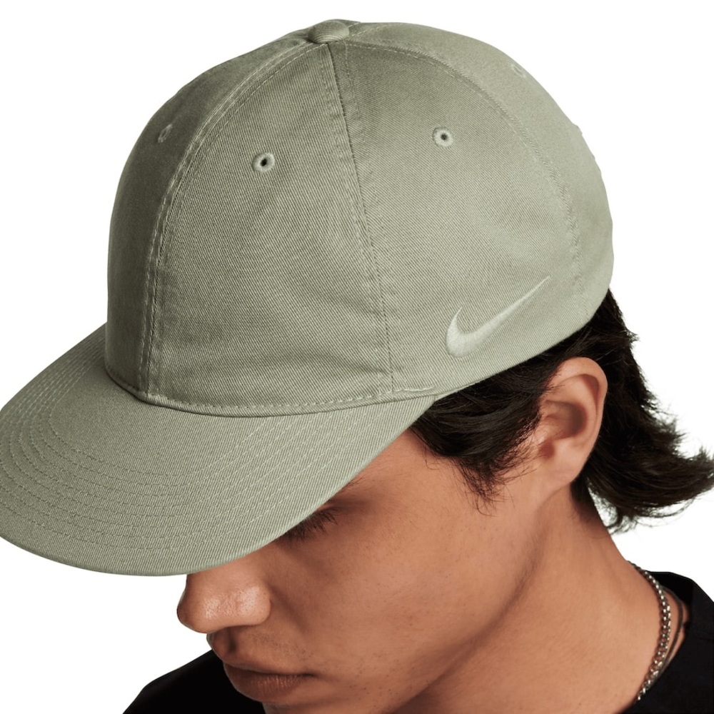 NWT Nike Unisex Hat
